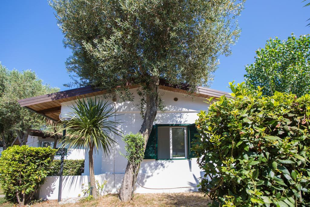Camping Villaggio Paestum Foce del Sele Esterno foto
